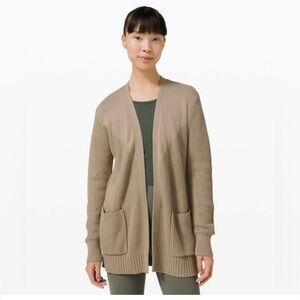 Lululemon Cotton Knit Textured Wrap
Heathered Trench